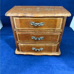 Vintage Warm Wooden 3 Drawer Music/Jewelry Box